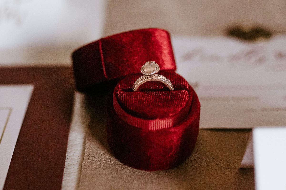 Jewelry Packaging Ideas-Engagement ring in an open red velvet ring box