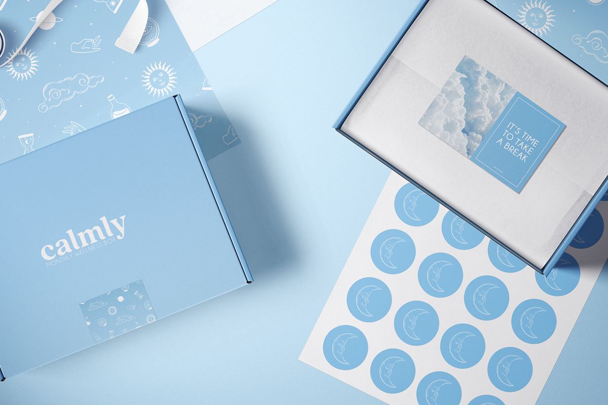 Blue and white box with additional elements to create the ultimate unboxing experience