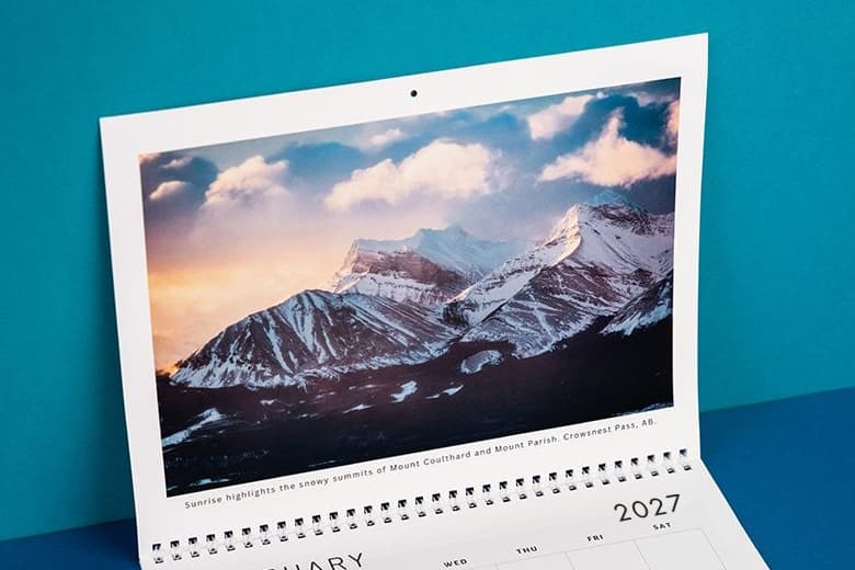 Closeup image showing the binding for Wall Calendars.